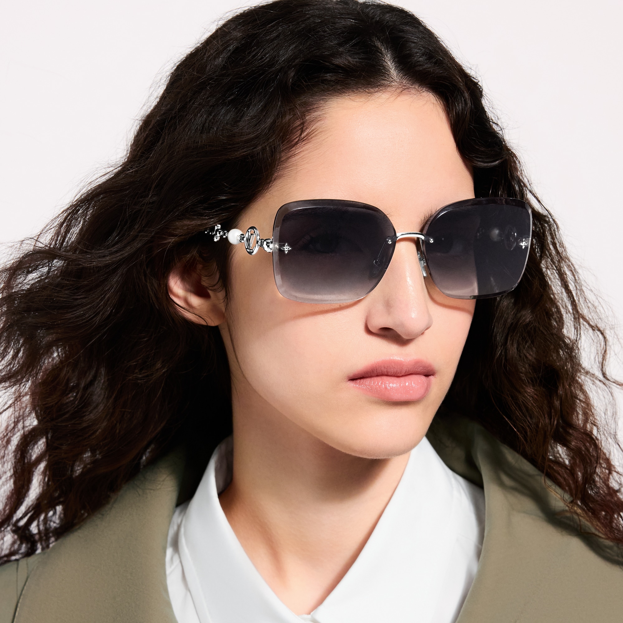 LV Jewel Pearl Square Sunglasses S00 - Women - Accessories | LOUIS